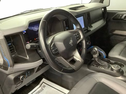 Used 2023 Ford Bronco Black Diamond AWD/4WD image 12