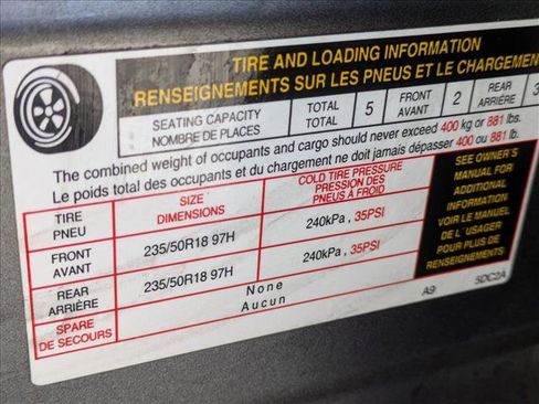 Used 2017 INFINITI QX30 image 15