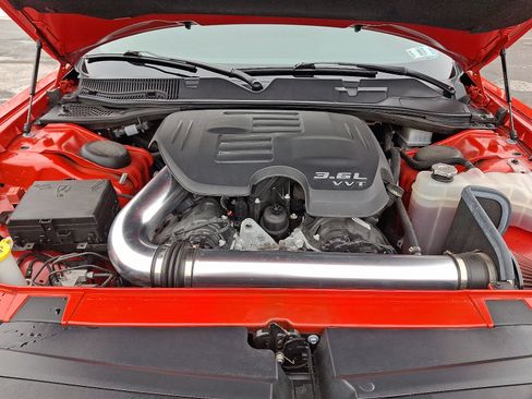 Used 2021 Dodge Challenger GT w/ Plus Package image 27