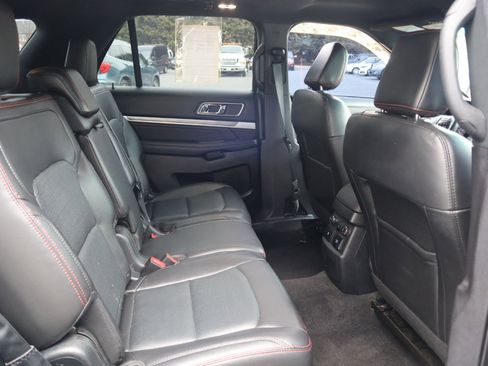 Used 2018 Ford Explorer Sport w/ Equipment Group 401A image 45