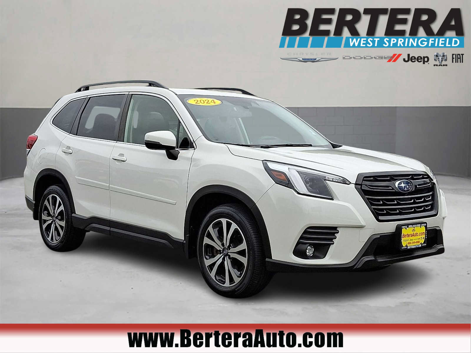 Used 2024 Subaru Forester Limited AWD/4WD image 1