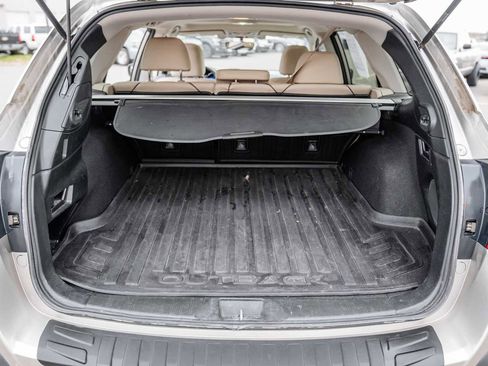 Used 2019 Subaru Outback 2.5i Limited w/ Popular Package #2 image 10