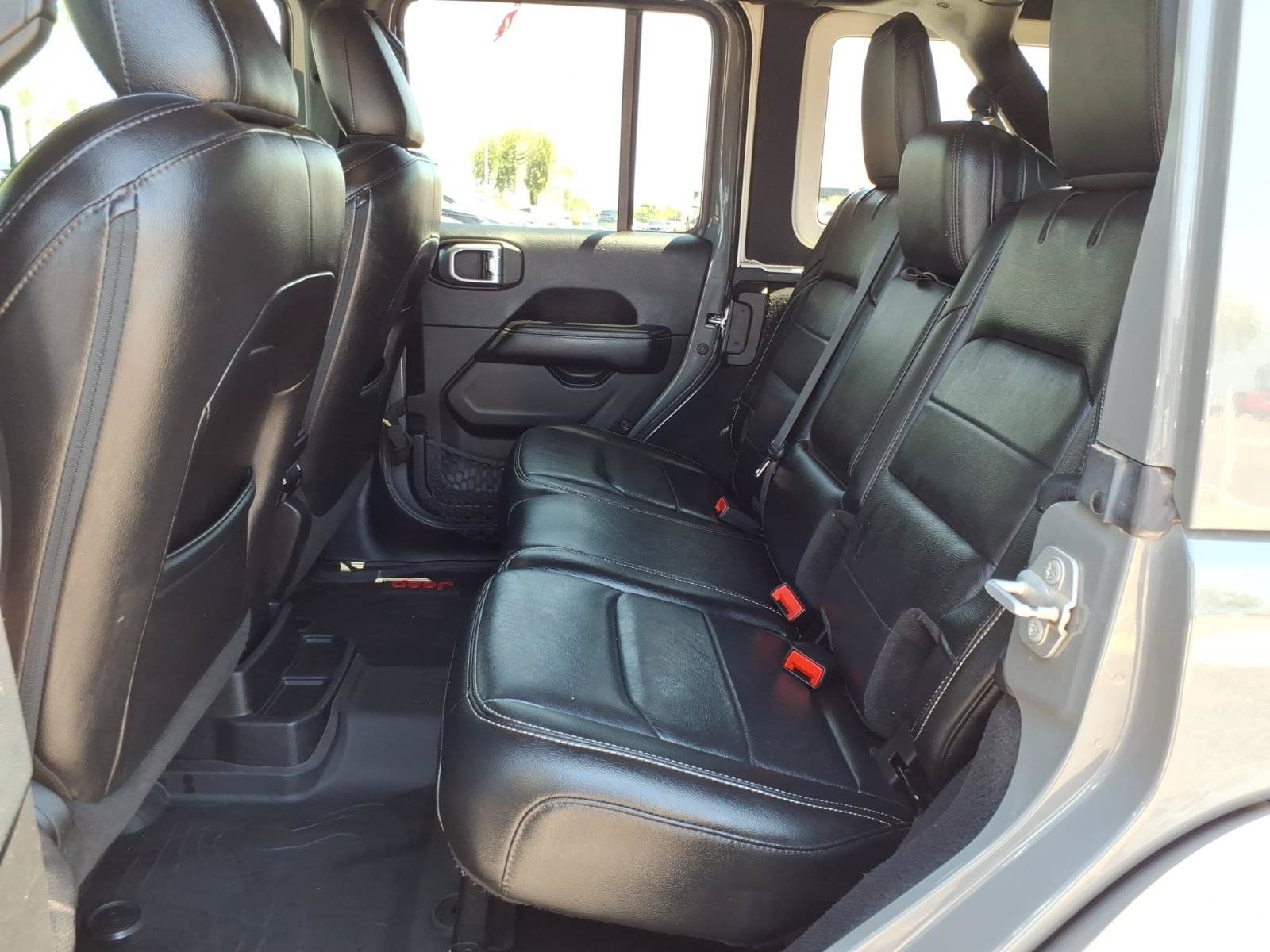 Used 2019 Jeep Wrangler Unlimited Sahara w/ Quick Order Package 24M Moab AWD/4WD image 22