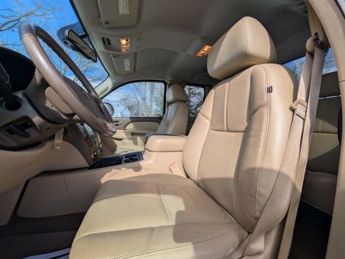 Used 2012 Chevrolet Silverado 1500 LTZ image 29