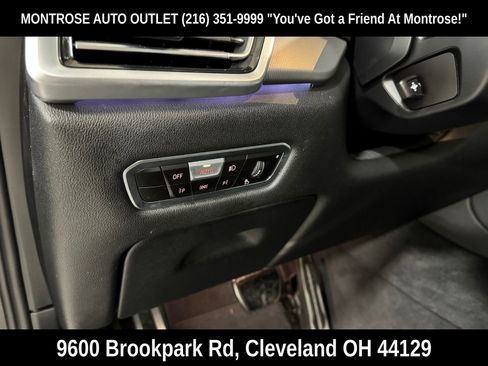 Used 2022 BMW X5 xDrive40i w/ M Sport Package image 17