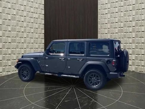 Certified 2022 Jeep Wrangler Unlimited Sport AWD/4WD image 10