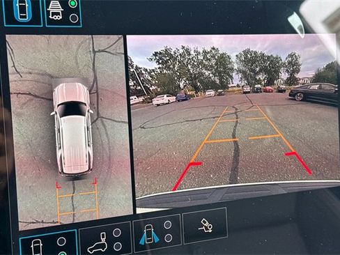 New 2026 GMC Yukon Elevation image 25