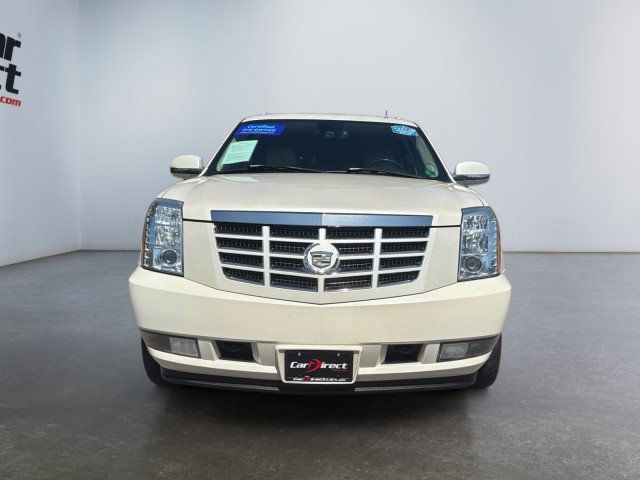 Used 2008 Cadillac Escalade ESV AWD image 5