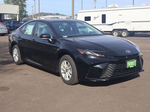 New 2026 Toyota Camry LE w/ Convenience Package AWD/4WD image 10