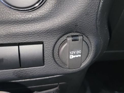 Used 2012 Jeep Wrangler Unlimited Sport AWD/4WD image 25