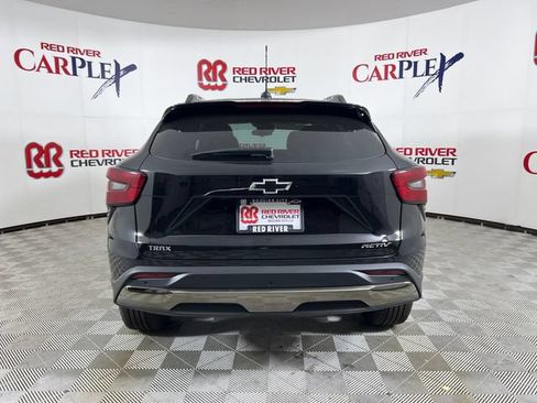 New 2026 Chevrolet Trax ACTIV w/ Sunroof Package FWD image 6