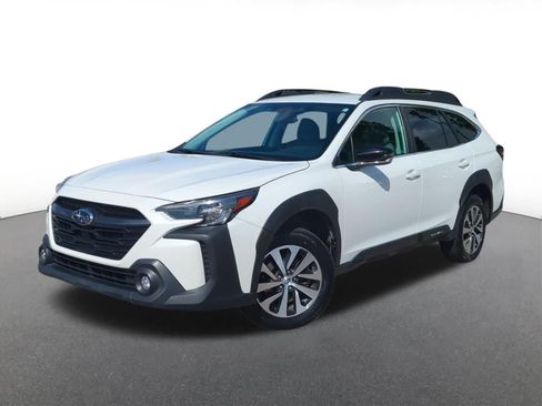 Used 2024 Subaru Outback Premium AWD/4WD image 1