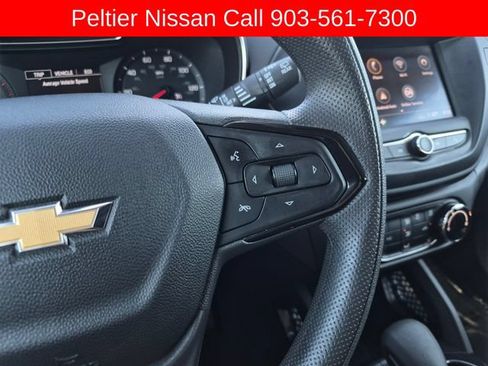 Used 2023 Chevrolet TrailBlazer LT FWD image 28