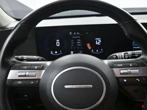 Used 2024 Hyundai Kona SEL AWD/4WD image 15