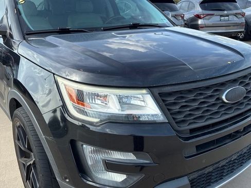 Used 2016 Ford Explorer Platinum AWD/4WD image 1
