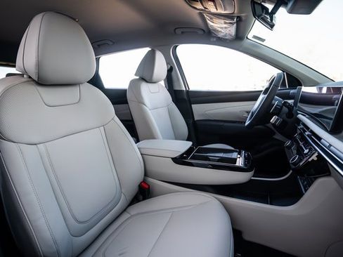 New 2026 Hyundai Tucson SEL image 16