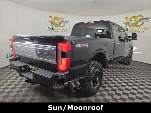 Used 2024 Ford F250 Platinum image 10