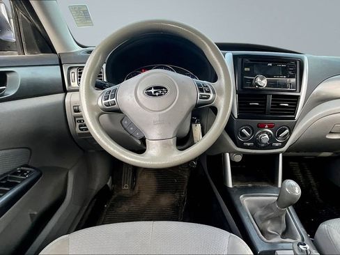 Used 2011 Subaru Forester 2.5X Premium w/ All-Weather Pkg AWD/4WD image 8