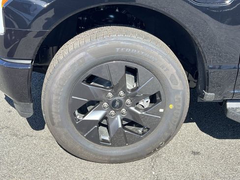 New 2025 Ford F150 Lightning Flash image 12