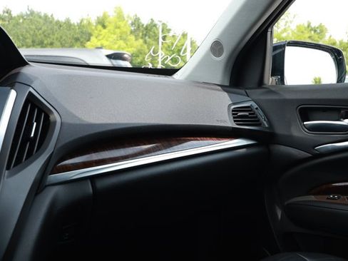 Used 2020 Acura MDX SH-AWD image 28