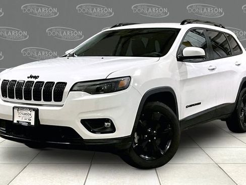 Used 2021 Jeep Cherokee Latitude Plus AWD/4WD image 3