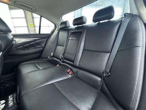 Used 2016 INFINITI Q50 3.0t Premium w/ 3.0T Premium Plus Package image 31