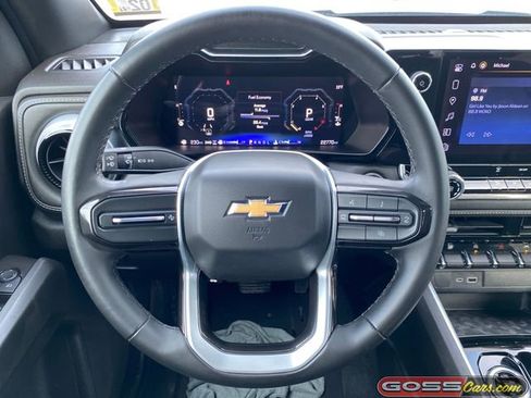 Used 2024 Chevrolet Colorado LT image 16