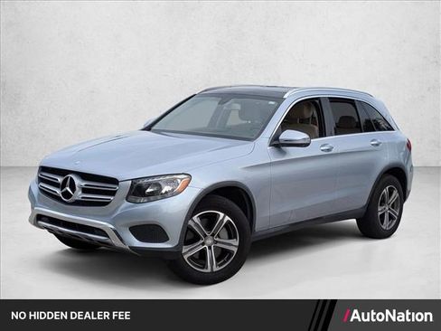 Used 2016 Mercedes-Benz GLC 300 4MATIC image 1