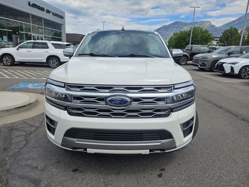 Used 2022 Ford Expedition Max Platinum AWD/4WD image 2