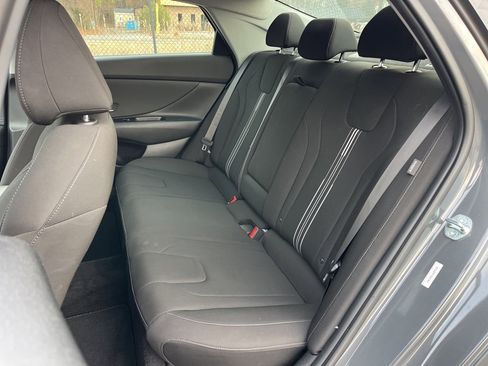 Certified 2025 Hyundai Elantra SEL w/ Cargo Package image 20