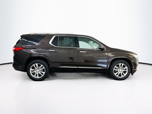 Used 2018 Chevrolet Traverse High Country AWD/4WD image 10