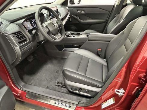 New 2026 Nissan Rogue SV image 12