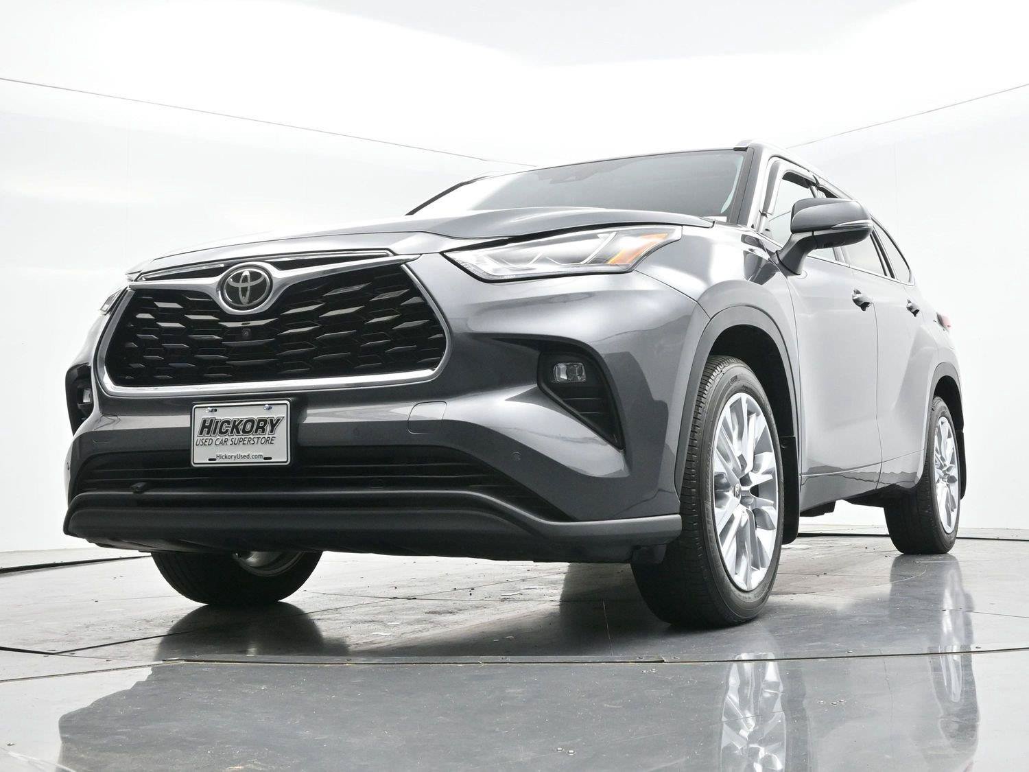 Used 2021 Toyota Highlander Limited AWD/4WD image 45