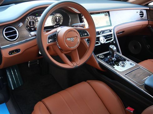 New 2026 Bentley Flying Spur Plug-In Hybrid AWD/4WD image 13