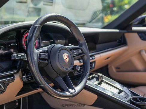 Used 2024 Porsche 911 Cabriolet image 30