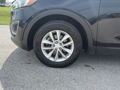 Used 2016 Kia Sorento L FWD image 11