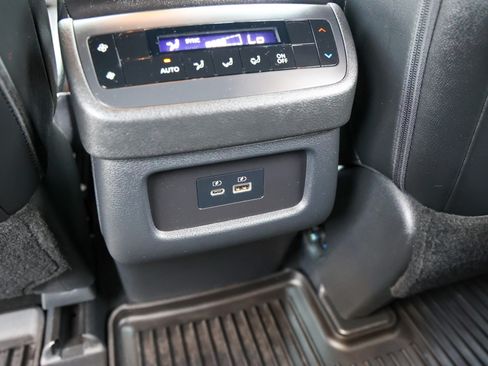 Used 2024 Nissan Pathfinder Rock Creek AWD/4WD image 49