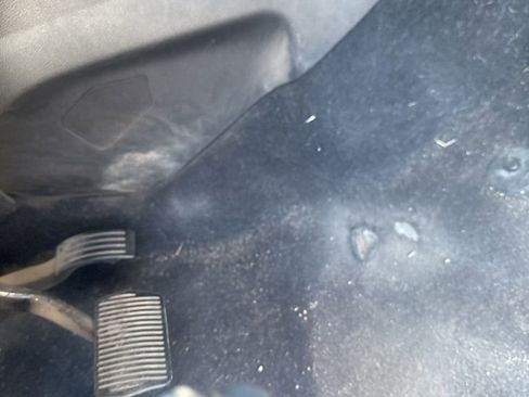 Used 2017 Ford Escape SE w/ SE Sport Appearance Package image 13