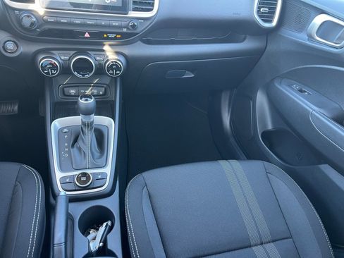 New 2026 Hyundai Venue SEL image 33