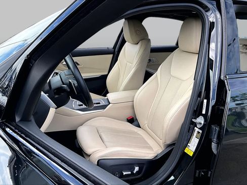 Used 2023 BMW 330i Sedan w/ Driving Assistance Package RWD image 7