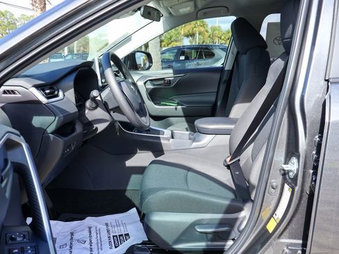 New 2025 Toyota RAV4 LE w/ Blackout Package (GST) image 7