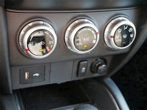 Used 2024 Mitsubishi Outlander Sport ES image 21