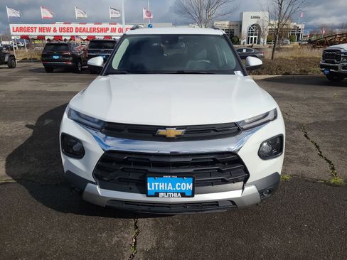 Used 2022 Chevrolet TrailBlazer LT w/ Convenience Package image 14