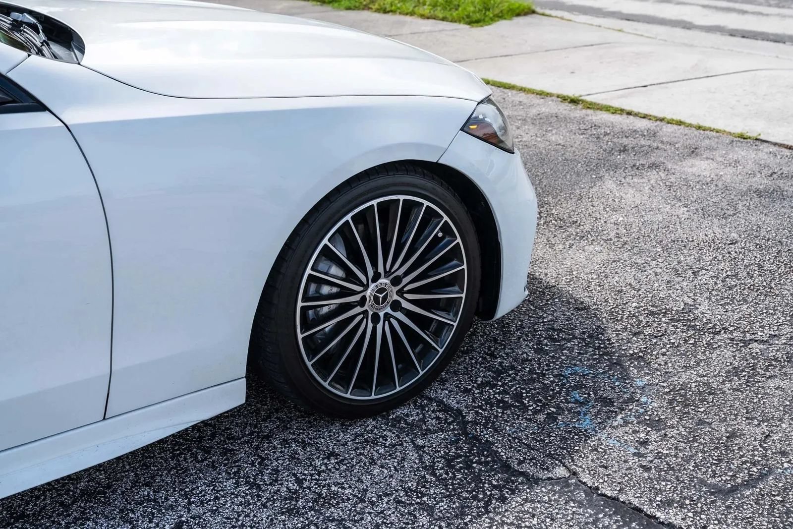Used 2022 Mercedes-Benz C 300 Sedan image 13