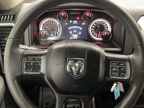 Used 2019 RAM 1500 Warlock w/ Electronics Group AWD/4WD image 4