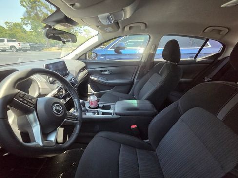 Used 2024 Nissan Sentra SV w/ All-Weather Package FWD image 11