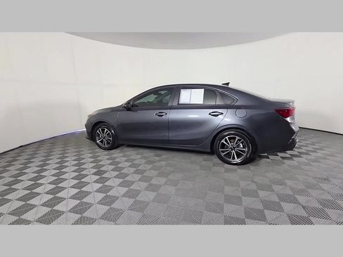 Used 2024 Kia Forte LXS FWD image 47