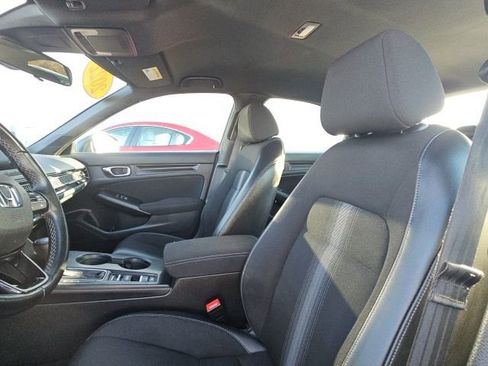 Used 2022 Honda Civic Sport image 19