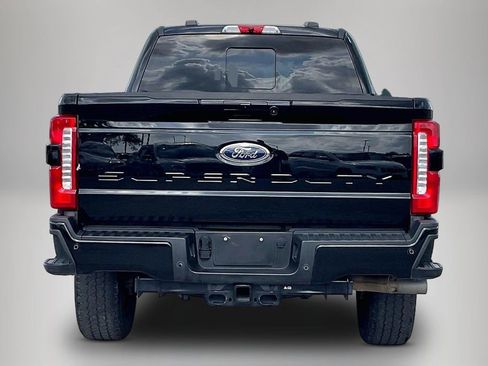 Used 2024 Ford F250 Lariat w/ Lariat Ultimate Package AWD/4WD image 6
