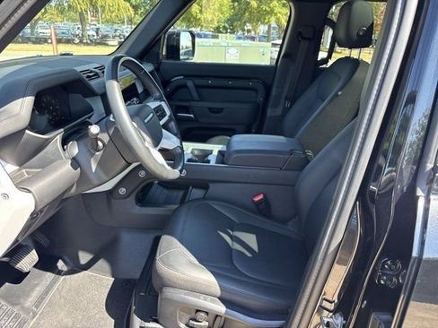 Used 2025 Land Rover Defender 110 S AWD/4WD image 14